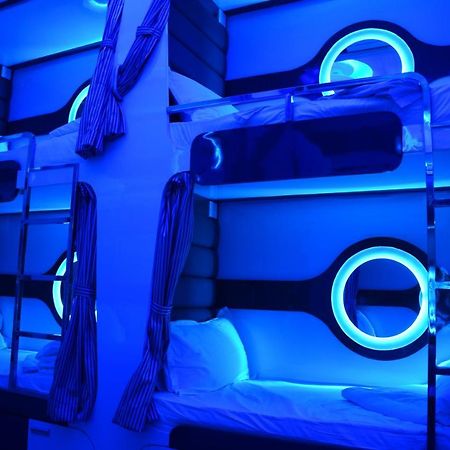 Ocean Dormitory مومباي المظهر الخارجي الصورة