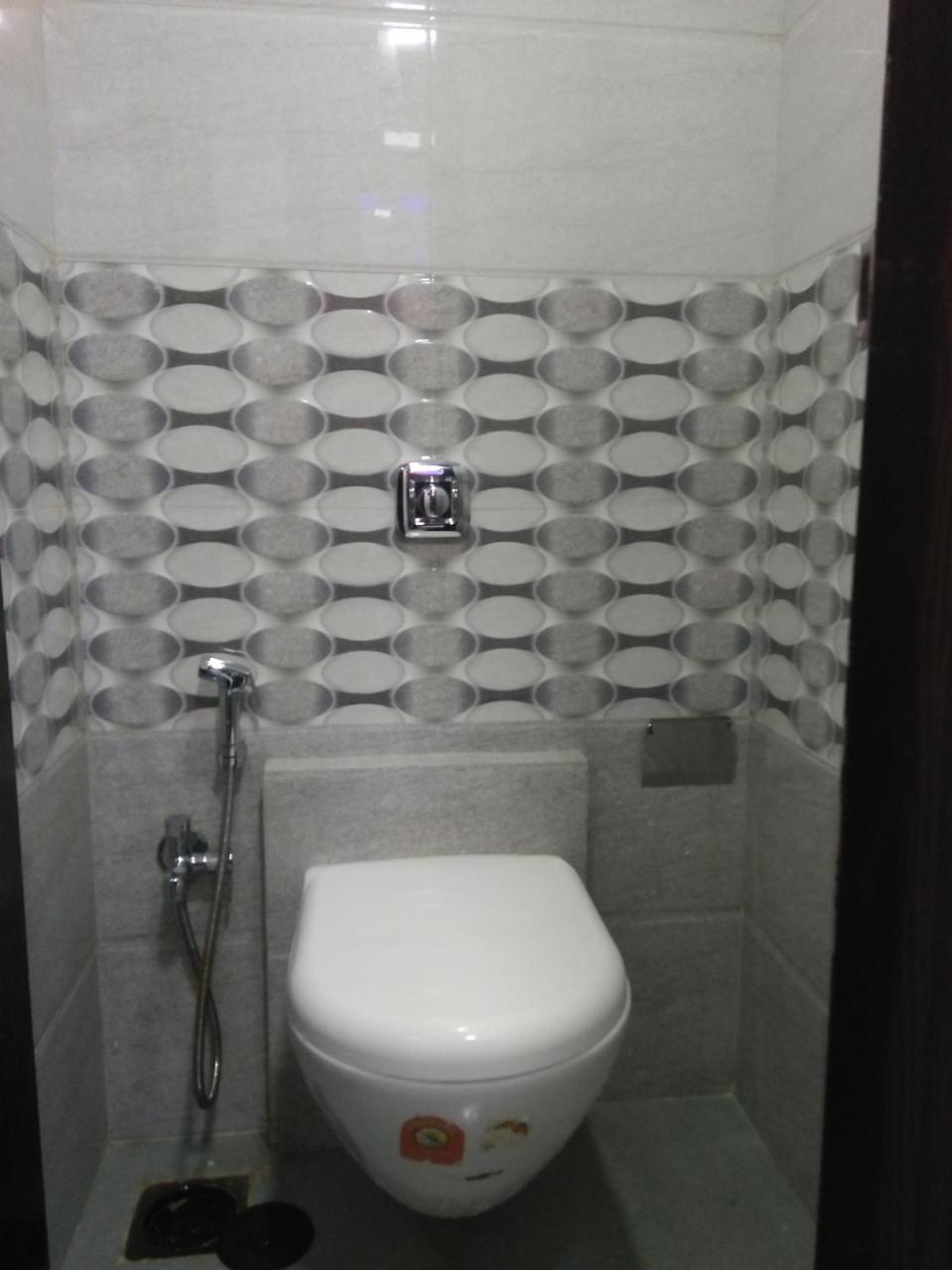 Ocean Dormitory مومباي المظهر الخارجي الصورة