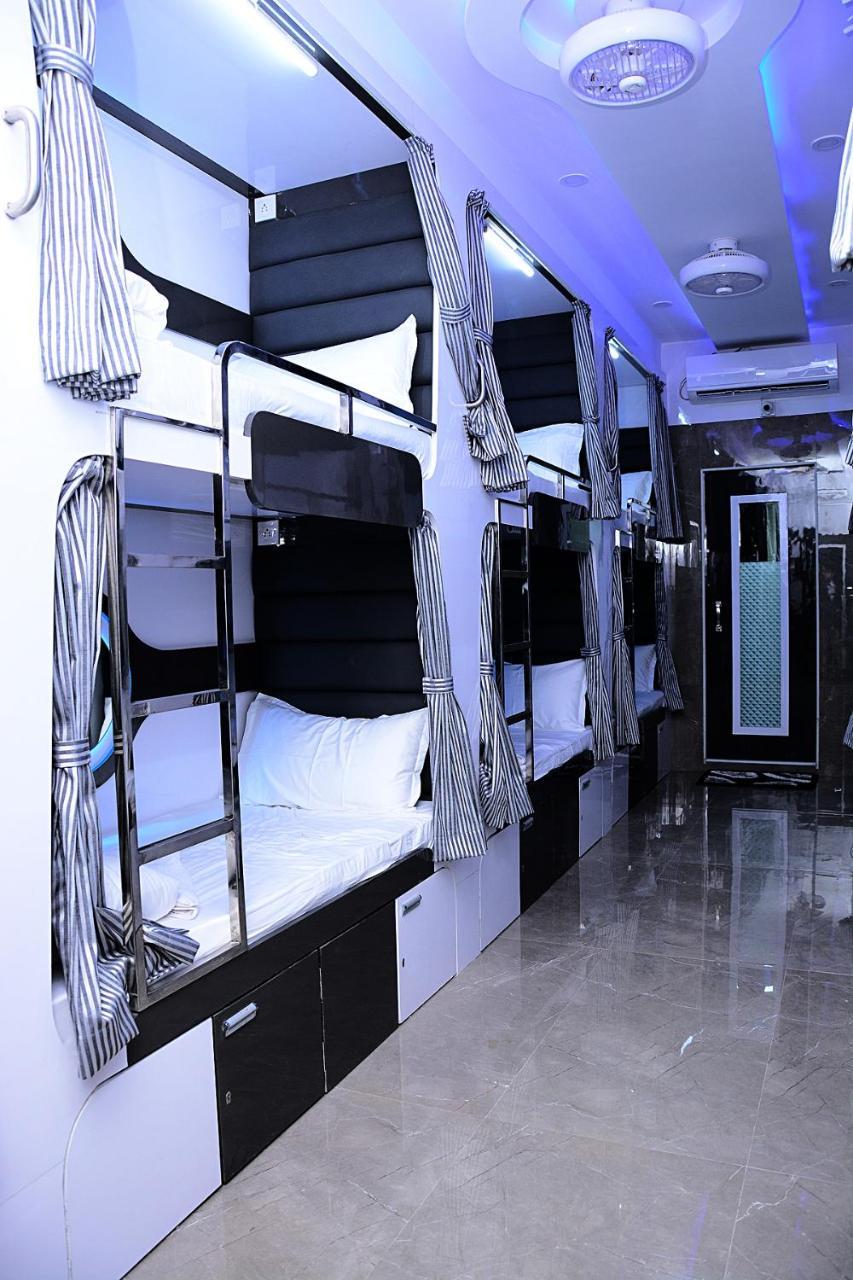 Ocean Dormitory مومباي المظهر الخارجي الصورة