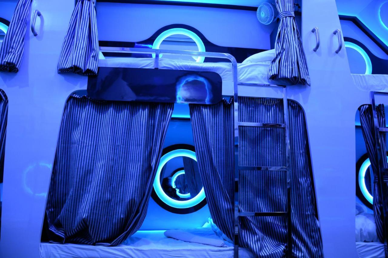 Ocean Dormitory مومباي المظهر الخارجي الصورة