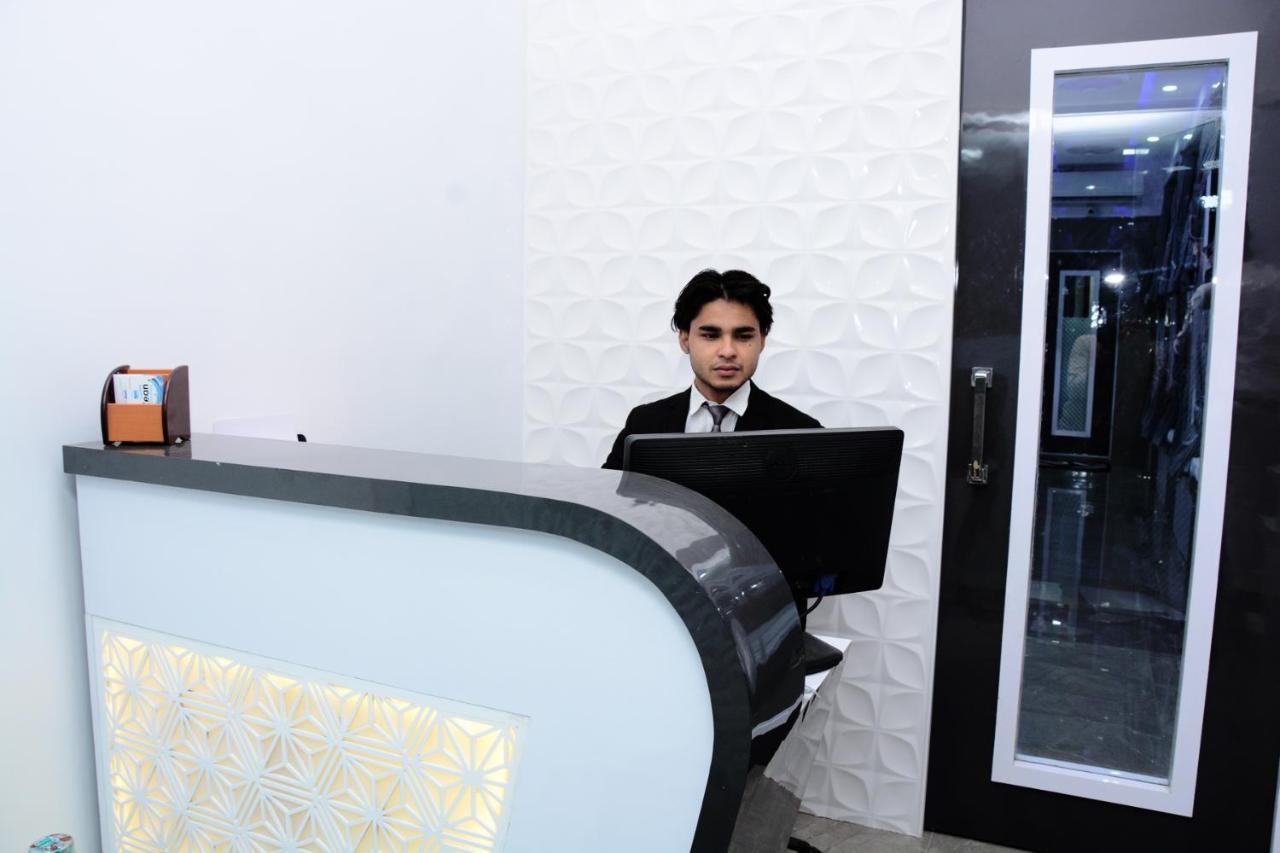 Ocean Dormitory مومباي المظهر الخارجي الصورة